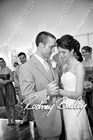 Oatlands Historic House and Gardens Weddings_wedding photography Oatlands Historic House and Gardens Virginia_Oatlands Historic House and Gardens Leesburg Virginia Wedding Photographer
