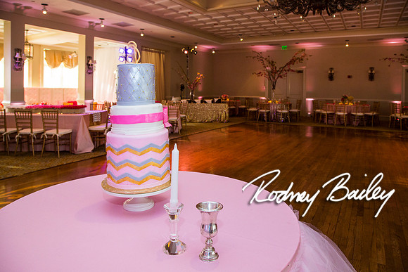 5-10-14_Mitzvah-Decor_Rodney Bailey_0110