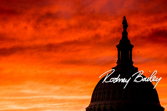 0135__9-22-14 INOVALON_LOC_HOSTDC