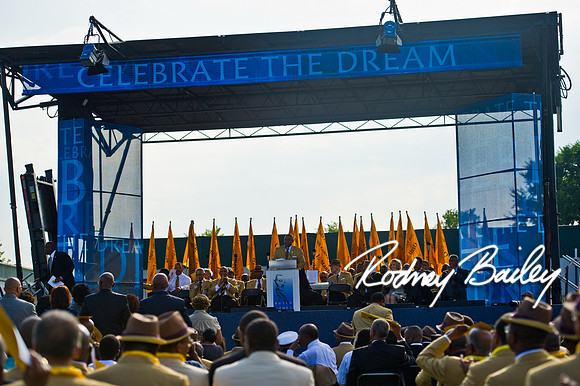 82611 - MLK 0324