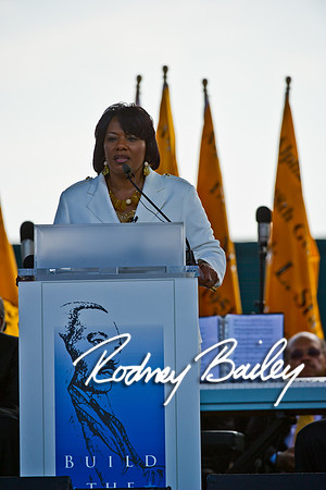 82611 - MLK 0649