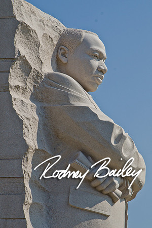 82611 - MLK 0975