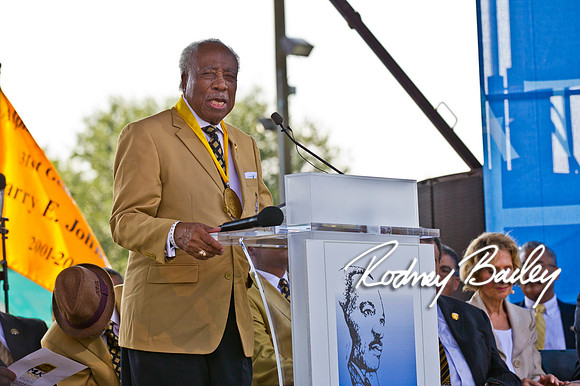 82611 - MLK 0904