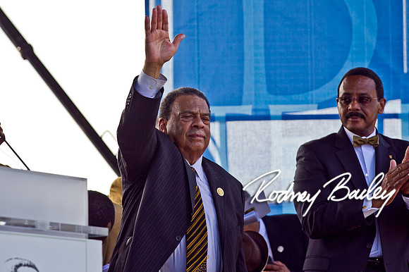 82611 - MLK 0504
