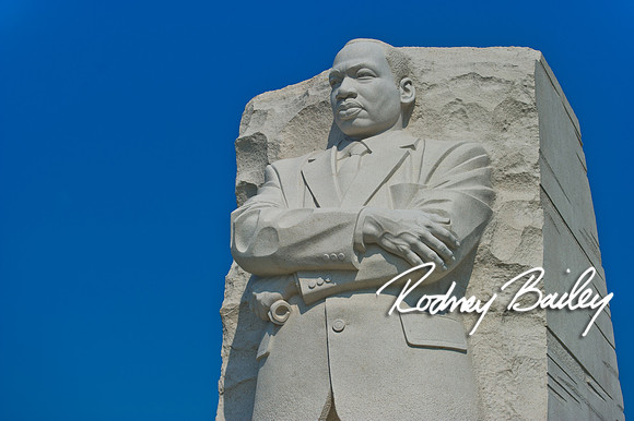 82611 - MLK 0929