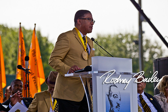 82611 - MLK 0973