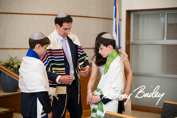 0093_4-15-26_Weimer-Bimah-Session-Bethesda-Maryland-Photographers-Rodney-Bailey-Photography