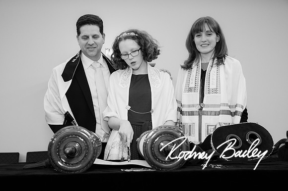 0032__12-3-22__Kate-Franck-Bat-Mitzvah-Photographers-Beth-Chaverim-Reform-Congregation-Virginia