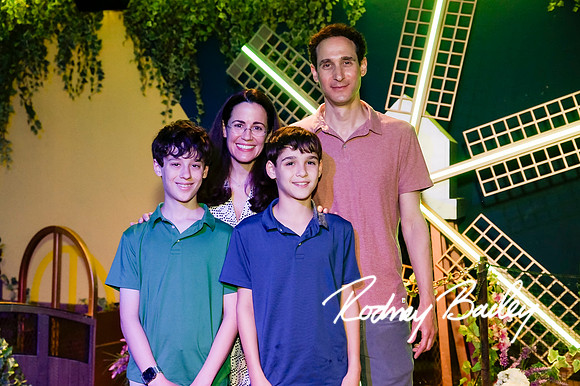 0098__4-18-26_Weimer-B'nai-Mitzvah-Swingers-Golf-Washington-DC-Rodney-Bailey-Photography