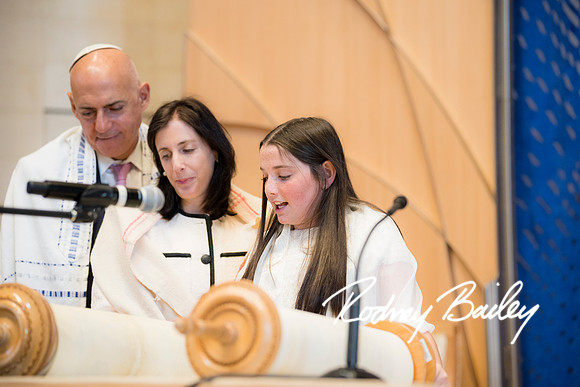 0302__4-8-24_Bimah-Olivia-Wachs-Bat-Mitzvah-Adas-Israel-Congregation-DC-Rodney-Bailey-photographers