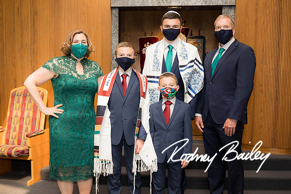 0051_Highlights__Tyler-Winans_Mitzvah-Bailey-photography
