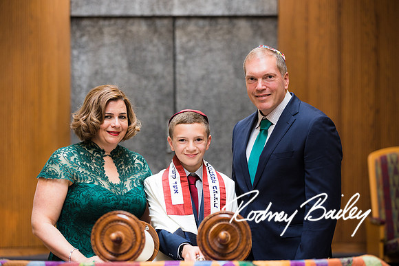 0006_Highlights__Tyler-Winans_Mitzvah-Bailey-photography