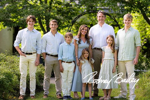 0003__5-27-26_Mosteller-Family-Photography-Session-Meadowlark-Gardens-Virginia-Rodney-Bailey-Photographer