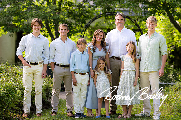 0005__5-27-26_Mosteller-Family-Photography-Session-Meadowlark-Gardens-Virginia-Rodney-Bailey-Photographer