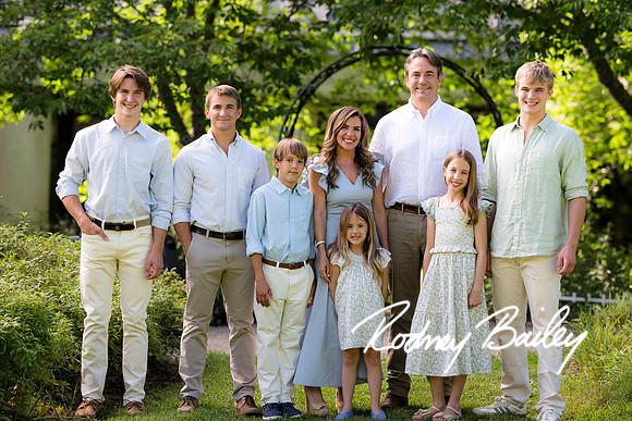 0009__5-27-26_Mosteller-Family-Photography-Session-Meadowlark-Gardens-Virginia-Rodney-Bailey-Photographer