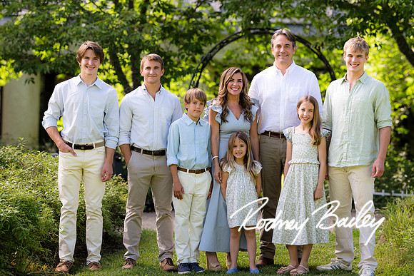 0008__5-27-26_Mosteller-Family-Photography-Session-Meadowlark-Gardens-Virginia-Rodney-Bailey-Photographer