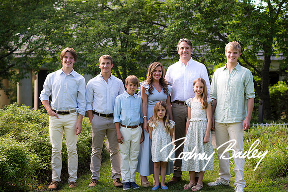 0022__5-27-26_Mosteller-Family-Photography-Session-Meadowlark-Gardens-Virginia-Rodney-Bailey-Photographer