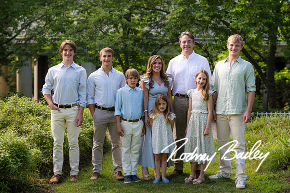 0030__5-27-26_Mosteller-Family-Photography-Session-Meadowlark-Gardens-Virginia-Rodney-Bailey-Photographer