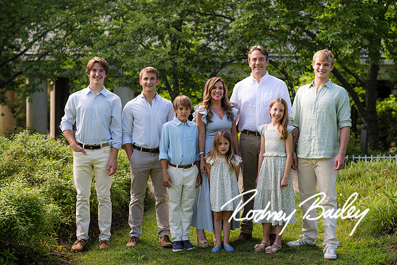 0029__5-27-26_Mosteller-Family-Photography-Session-Meadowlark-Gardens-Virginia-Rodney-Bailey-Photographer