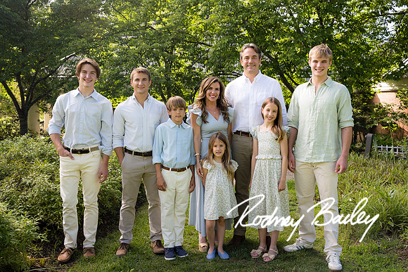 0036__5-27-26_Mosteller-Family-Photography-Session-Meadowlark-Gardens-Virginia-Rodney-Bailey-Photographer