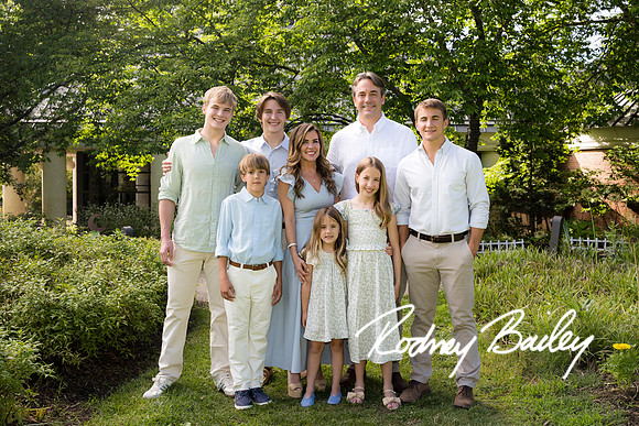 0043__5-27-26_Mosteller-Family-Photography-Session-Meadowlark-Gardens-Virginia-Rodney-Bailey-Photographer