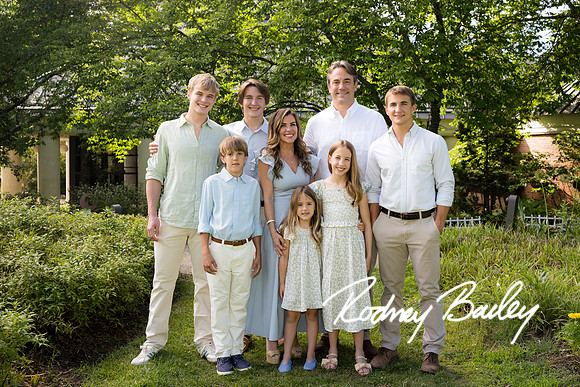 0046__5-27-26_Mosteller-Family-Photography-Session-Meadowlark-Gardens-Virginia-Rodney-Bailey-Photographer
