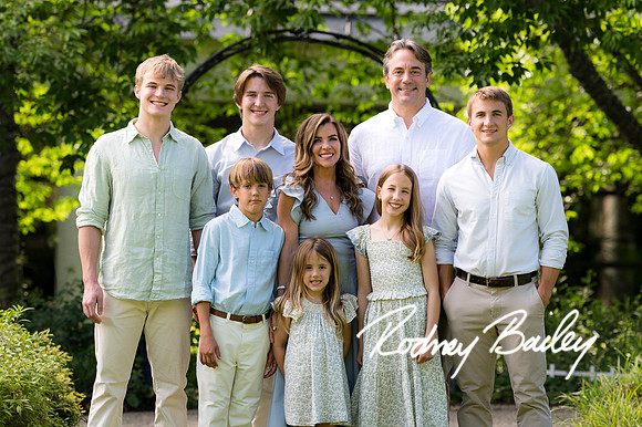 0050__5-27-26_Mosteller-Family-Photography-Session-Meadowlark-Gardens-Virginia-Rodney-Bailey-Photographer