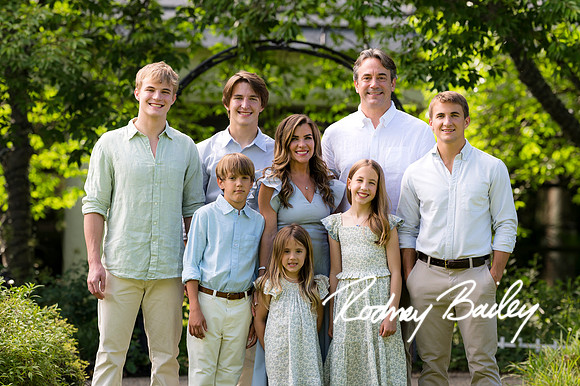 0053__5-27-26_Mosteller-Family-Photography-Session-Meadowlark-Gardens-Virginia-Rodney-Bailey-Photographer