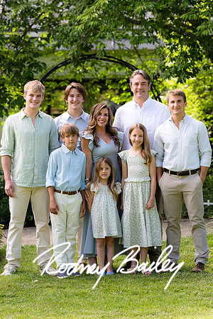 0056__5-27-26_Mosteller-Family-Photography-Session-Meadowlark-Gardens-Virginia-Rodney-Bailey-Photographer