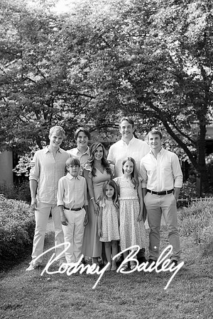 0063__5-27-26_Mosteller-Family-Photography-Session-Meadowlark-Gardens-Virginia-Rodney-Bailey-Photographer