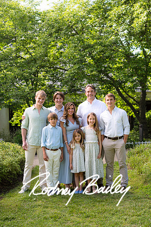0064__5-27-26_Mosteller-Family-Photography-Session-Meadowlark-Gardens-Virginia-Rodney-Bailey-Photographer