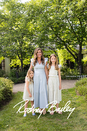 0079__5-27-26_Mosteller-Family-Photography-Session-Meadowlark-Gardens-Virginia-Rodney-Bailey-Photographer