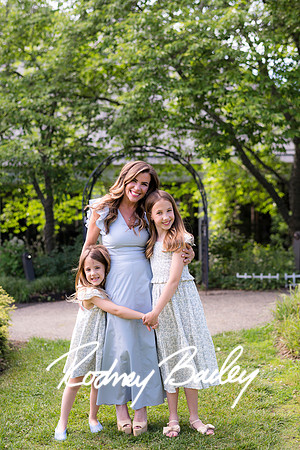 0084__5-27-26_Mosteller-Family-Photography-Session-Meadowlark-Gardens-Virginia-Rodney-Bailey-Photographer
