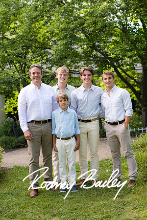 0105__5-27-26_Mosteller-Family-Photography-Session-Meadowlark-Gardens-Virginia-Rodney-Bailey-Photographer