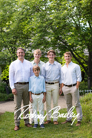 0111__5-27-26_Mosteller-Family-Photography-Session-Meadowlark-Gardens-Virginia-Rodney-Bailey-Photographer