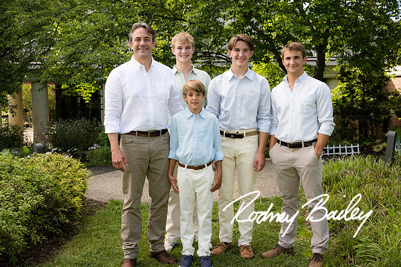 0124__5-27-26_Mosteller-Family-Photography-Session-Meadowlark-Gardens-Virginia-Rodney-Bailey-Photographer