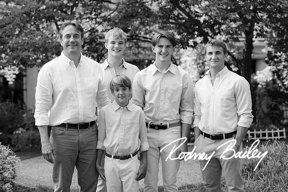 0131__5-27-26_Mosteller-Family-Photography-Session-Meadowlark-Gardens-Virginia-Rodney-Bailey-Photographer