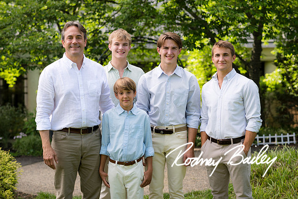 0130__5-27-26_Mosteller-Family-Photography-Session-Meadowlark-Gardens-Virginia-Rodney-Bailey-Photographer
