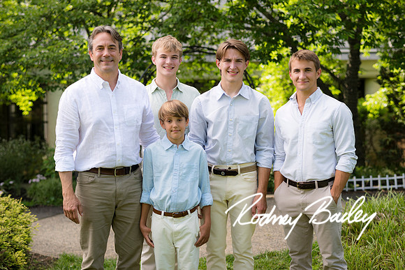 0133__5-27-26_Mosteller-Family-Photography-Session-Meadowlark-Gardens-Virginia-Rodney-Bailey-Photographer