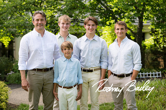 0136__5-27-26_Mosteller-Family-Photography-Session-Meadowlark-Gardens-Virginia-Rodney-Bailey-Photographer