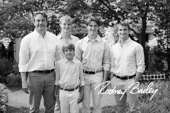0137__5-27-26_Mosteller-Family-Photography-Session-Meadowlark-Gardens-Virginia-Rodney-Bailey-Photographer