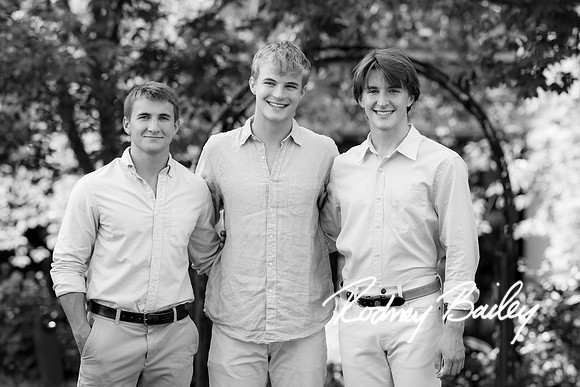 0151__5-27-26_Mosteller-Family-Photography-Session-Meadowlark-Gardens-Virginia-Rodney-Bailey-Photographer