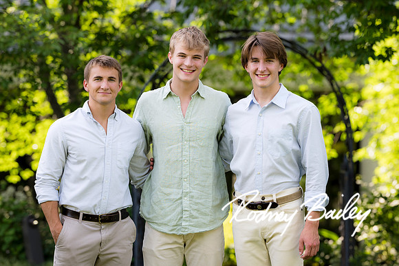 0152__5-27-26_Mosteller-Family-Photography-Session-Meadowlark-Gardens-Virginia-Rodney-Bailey-Photographer
