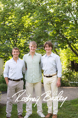 0156__5-27-26_Mosteller-Family-Photography-Session-Meadowlark-Gardens-Virginia-Rodney-Bailey-Photographer