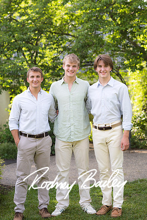 0157__5-27-26_Mosteller-Family-Photography-Session-Meadowlark-Gardens-Virginia-Rodney-Bailey-Photographer