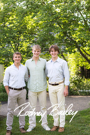 0160__5-27-26_Mosteller-Family-Photography-Session-Meadowlark-Gardens-Virginia-Rodney-Bailey-Photographer