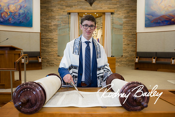 0120__10-1-26_Benjamin-Diamant-Bimah-Session-Rodney-Bailey-Photography-Bethesda-Maryland