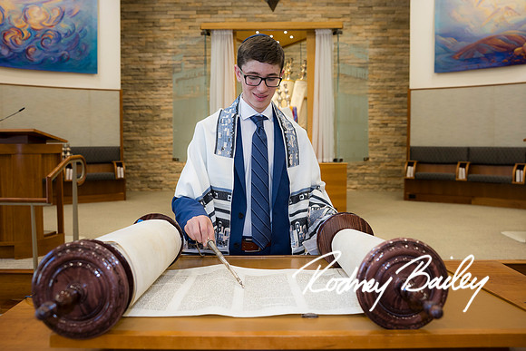 0115__10-1-26_Benjamin-Diamant-Bimah-Session-Rodney-Bailey-Photography-Bethesda-Maryland