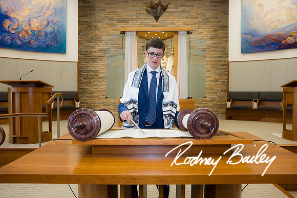 0032__10-1-26_Benjamin-Diamant-Bimah-Session-Rodney-Bailey-Photography-Bethesda-Maryland