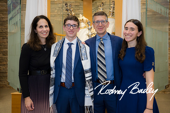 0129__10-1-26_Benjamin-Diamant-Bimah-Session-Rodney-Bailey-Photography-Bethesda-Maryland